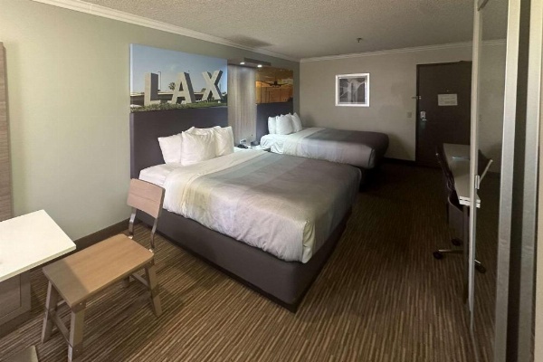 Quality Inn & Suites Los Angeles Airport - LAX image 16